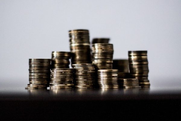 Harnessing AI for Business Growth: Strategies to Enhance Efficiency and Competitive Edge