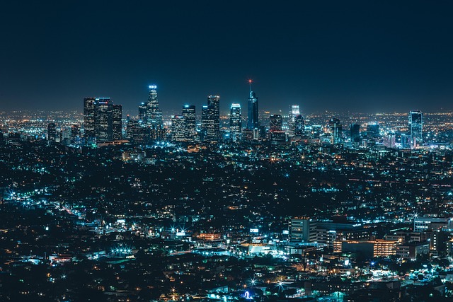 Transforming Business Success: How AI Solutions Drive Efficiency and Innovation in the Workplace