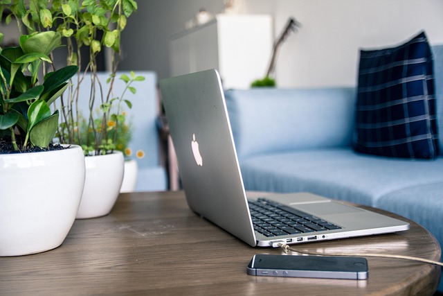 Navigating the Future of Writing: The Role of AI in Transforming Content Creation Techniques